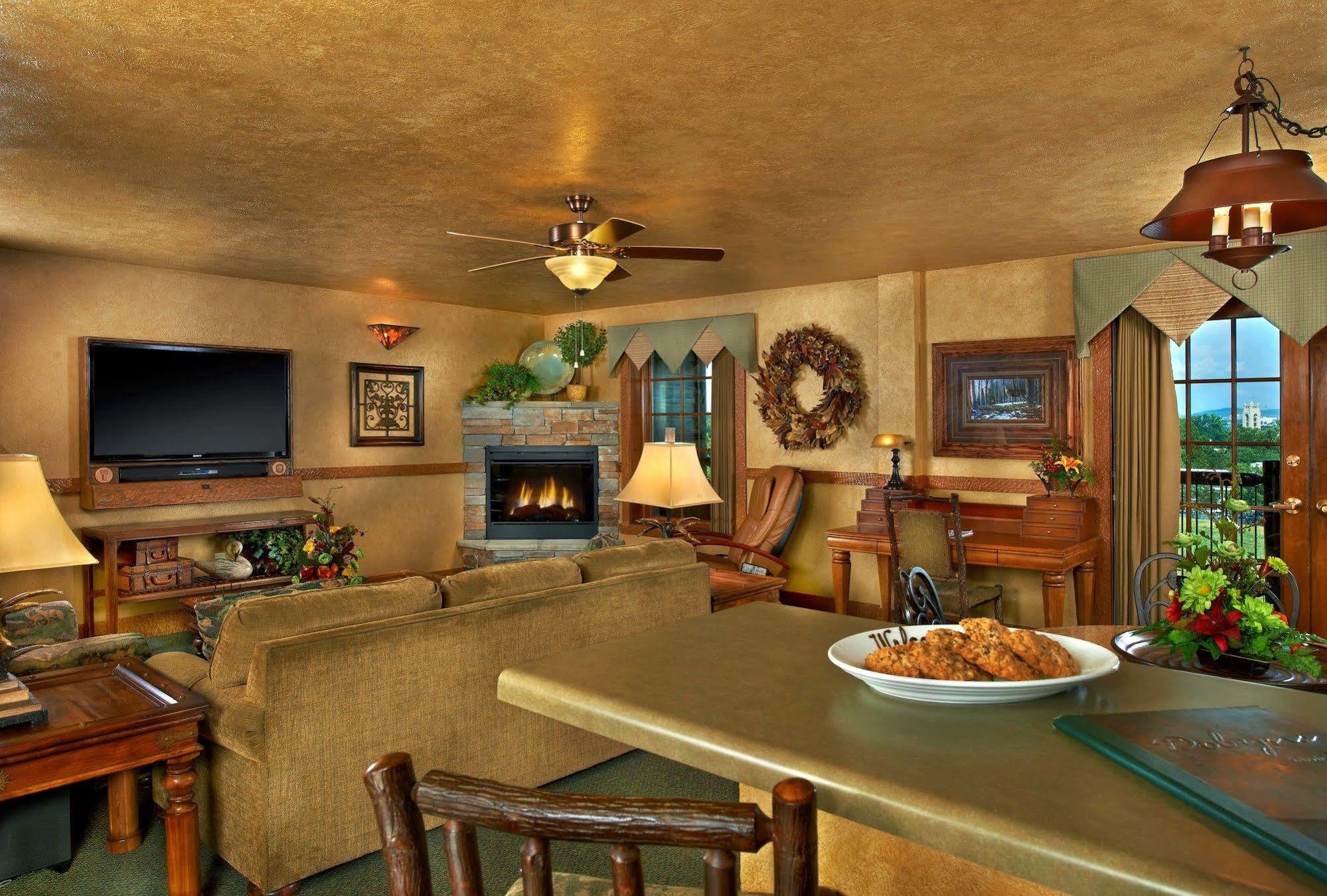 The Keeter Center At College Of The Ozarks Apartment Hollister Luaran gambar
